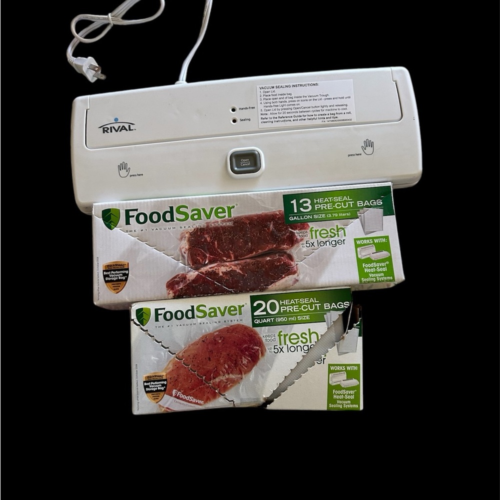 Rival Vacuum Sealer with FoodSaver Bags